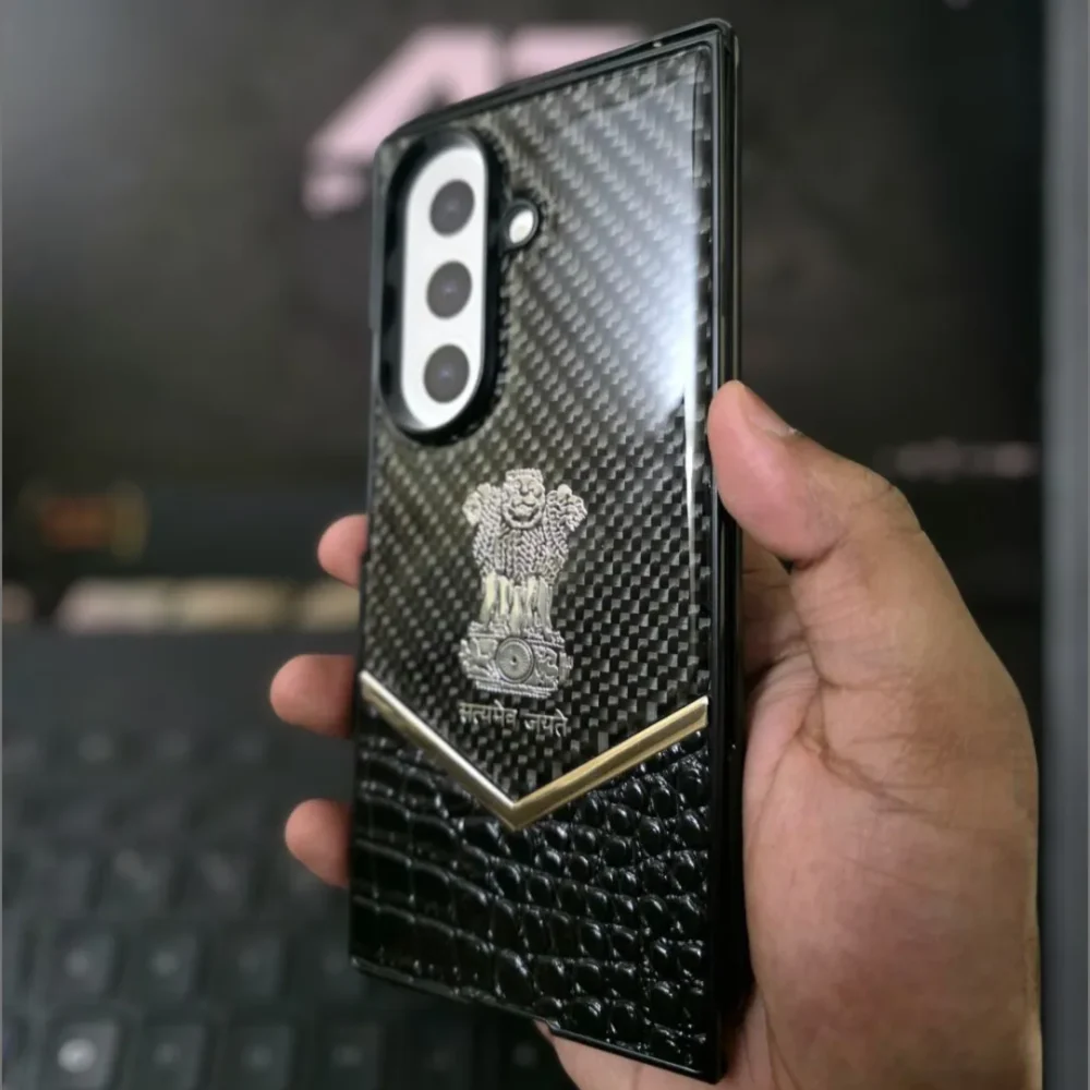 Samsung Galaxy Fold 7 Case | Satyameva Jayate Carbon Fiber Design | Silver | Premium Protection