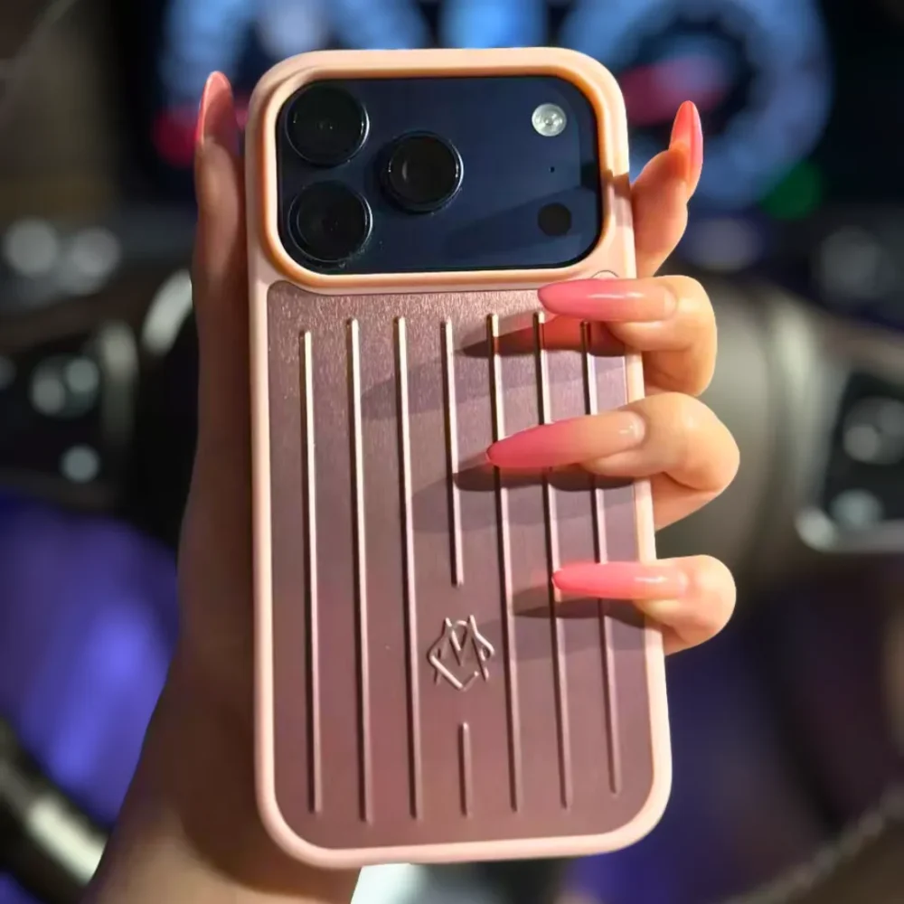 Rimova Aluminium Stripes Case for iPhone 17 Pro & 17 Pro Max - Luxury Metal Look