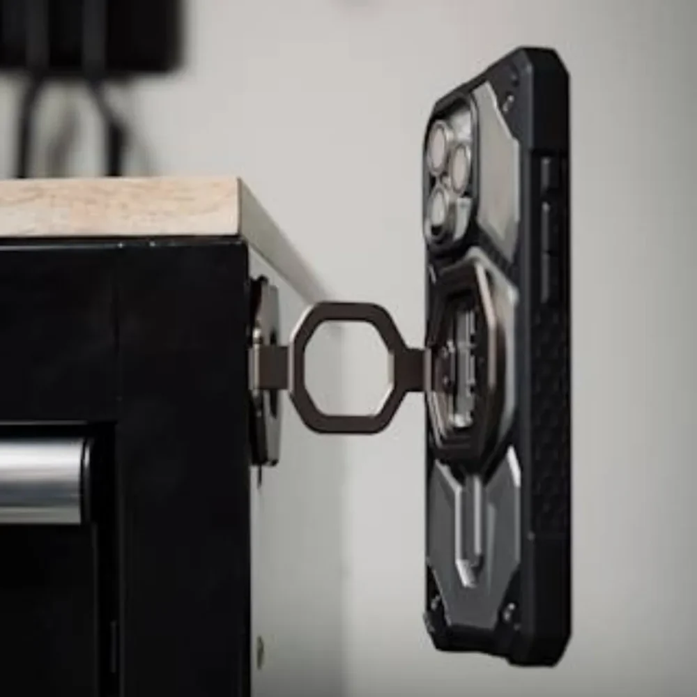 UAG Monarch Mag2 Dual Magnetic Ring Stand UAG Monarch Mag2 Dual Magnetic Ring Stand