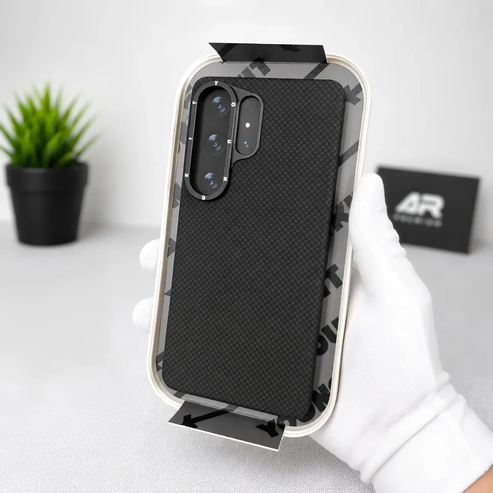 Samsung Galaxy S26 Ultra Youngkit Kevlar 1500D Carbon Fiber MagSafe Case
