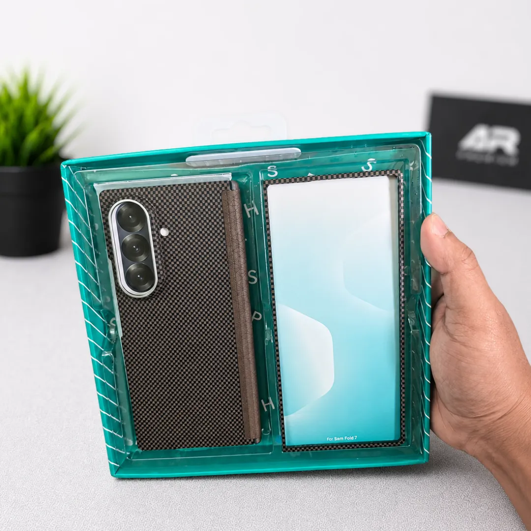 Samsung Galaxy Z Fold 8 Ultra Aramid Carbon Fiber Case | Hinge Protection Cover with Tempered Glass