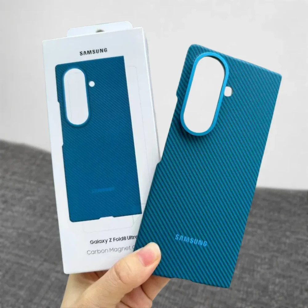 Fold 8 Ultra Carbon Magnet Case