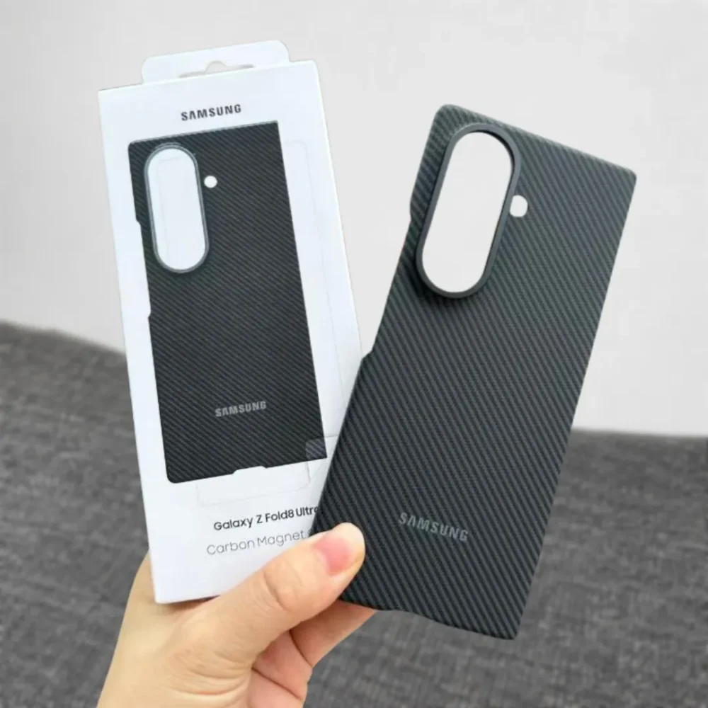 Fold 8 Ultra Carbon Magnet Case