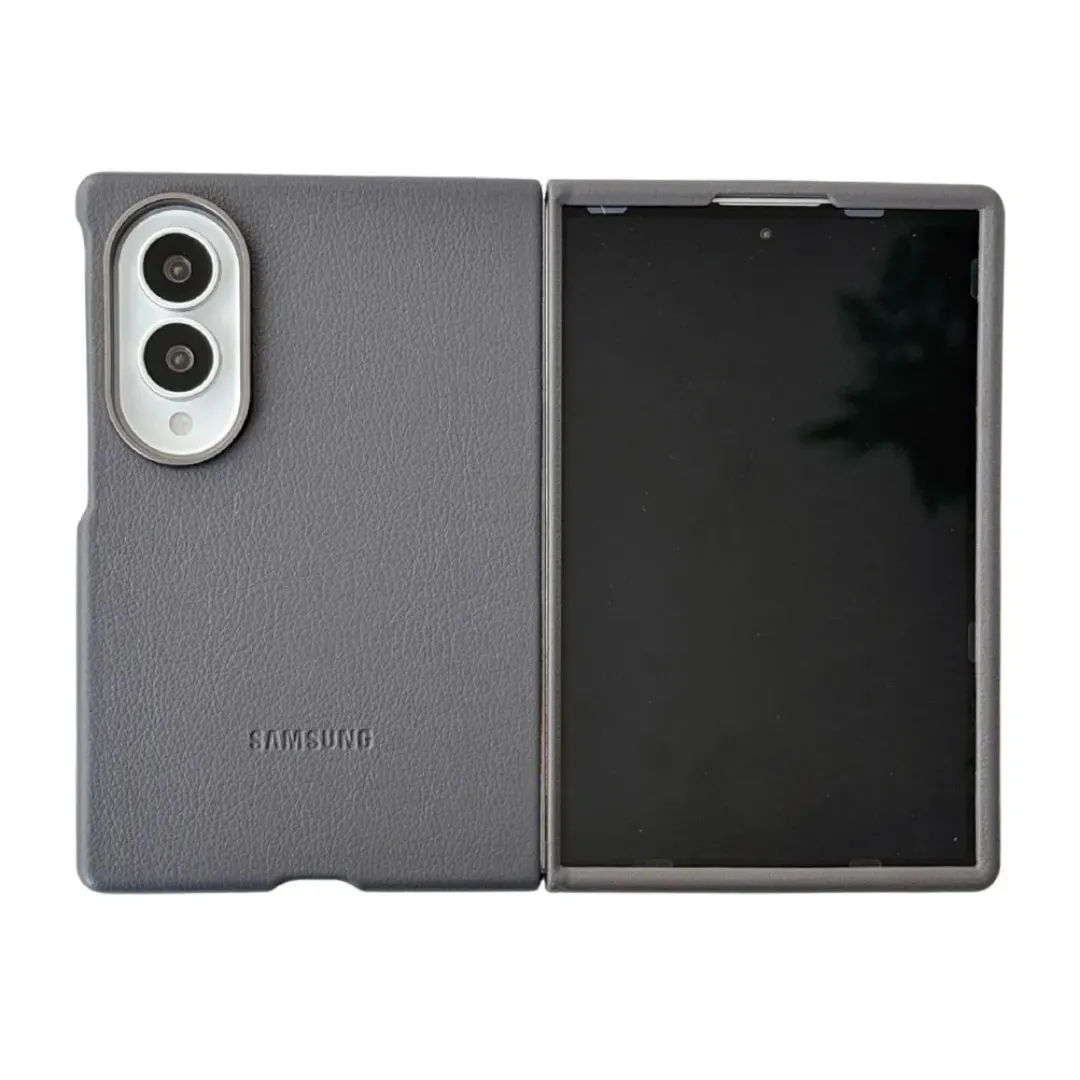 Samsung Galaxy Z Fold 8 Faux Leather Case with Camera Protection and Soft-Touch Coverage - Image 9