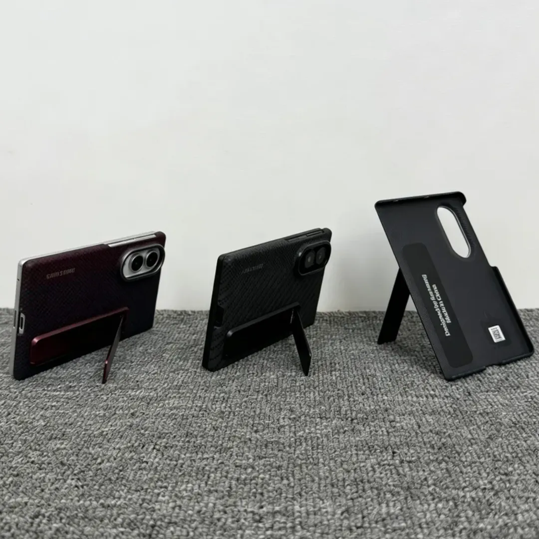 Samung Galaxy Z Fold 8 Carbon Case with Metal Kickstand with 2 Anti-Reflecting Films (Only Back) - Image 4